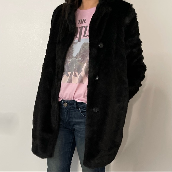 Talula faux fur coat in black - Picture 7 of 7